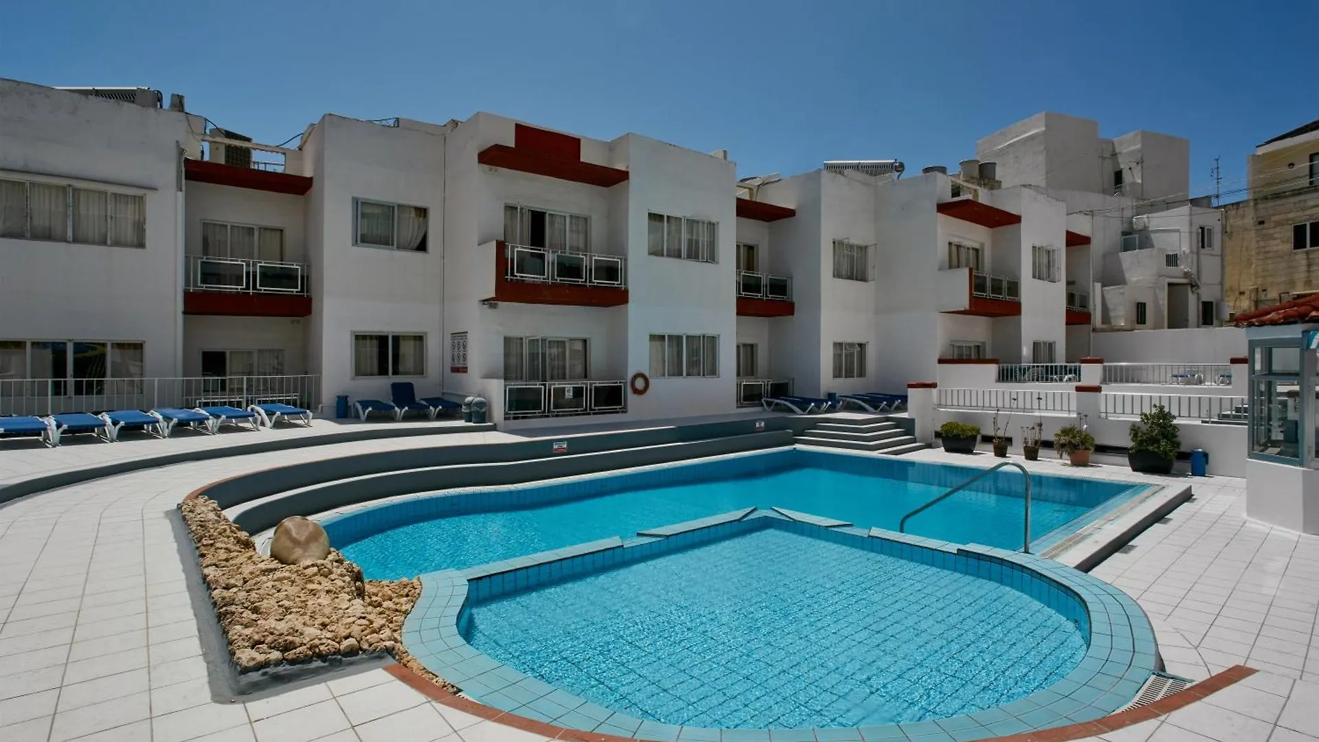 Garden View Apartment No 20 Is-Swieqi Malta